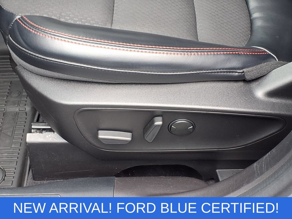 Certified 2023 Ford Escape ST-Line Select w/ Tech Pack #1 AWD/4WD image 4