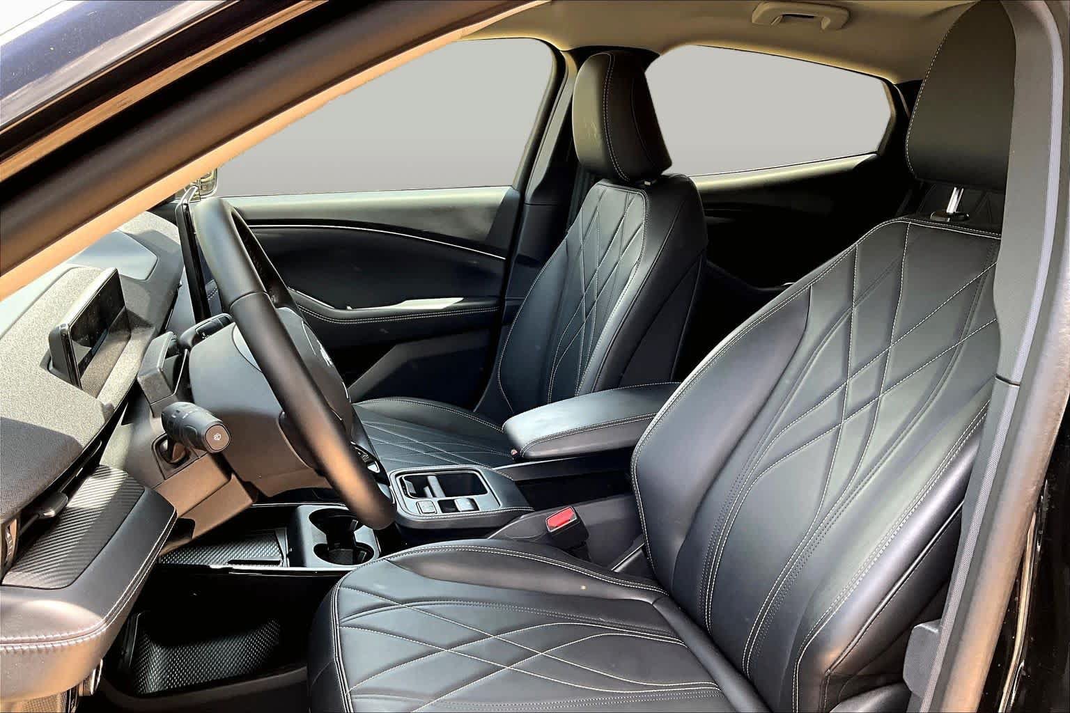 Certified 2025 Ford Mustang Mach-E Select AWD/4WD image 7