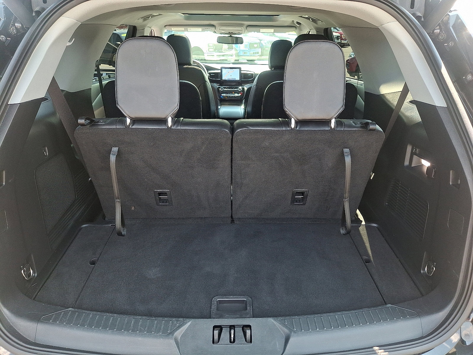 Certified 2022 Ford Explorer Limited image 31