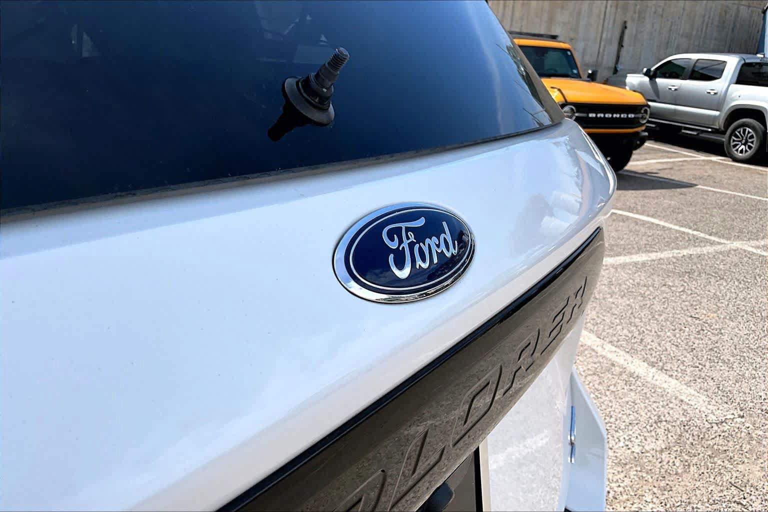 Certified 2023 Ford Explorer ST w/ Equipment Group 401A AWD/4WD image 31