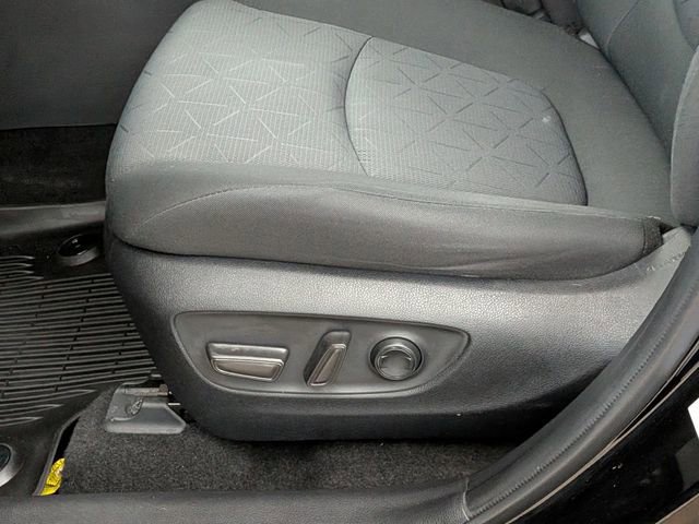 Used 2021 Toyota RAV4 XLE w/ Convenience Package AWD/4WD image 13