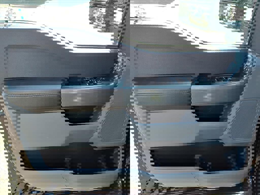 Certified 2023 Ford F150 XLT w/ Trailer Tow Package image 14