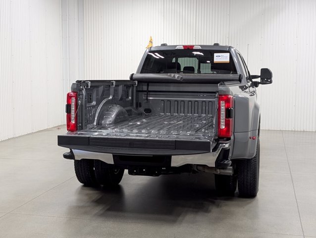 Certified 2025 Ford F350 Lariat w/ Lariat Ultimate Package AWD/4WD image 29
