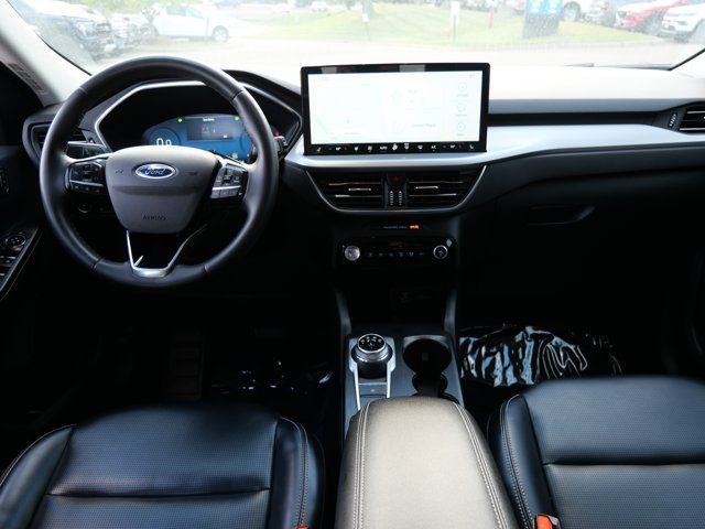 Certified 2023 Ford Escape Platinum AWD/4WD image 21