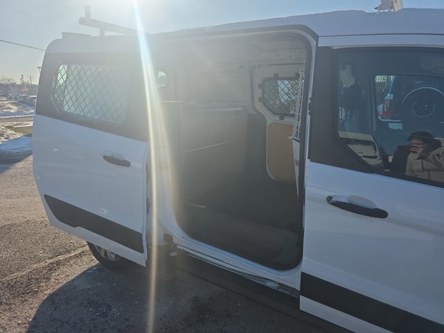 Certified 2019 Ford Transit Connect XL image 15