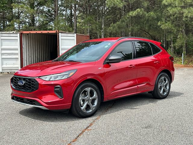 Certified 2024 Ford Escape ST-Line w/ Tech Pack #1 FWD image 3