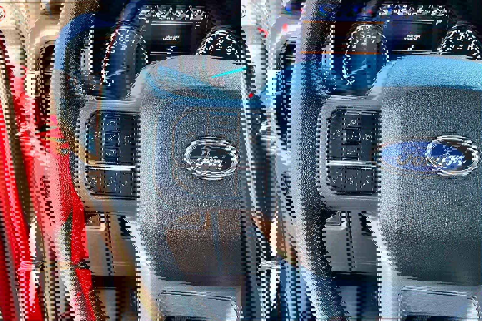 Certified 2022 Ford F150 XLT w/ Equipment Group 302A High image 24