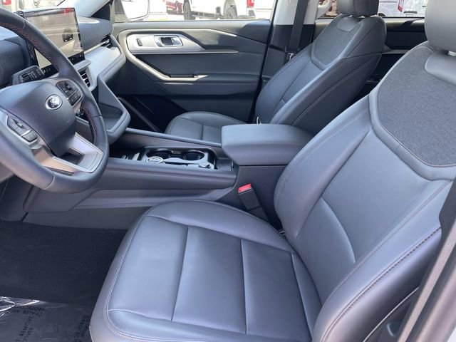 Certified 2025 Ford Explorer Active w/ Active Comfort Package RWD image 22
