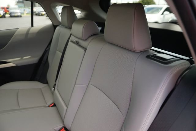 Used 2023 Toyota Venza Limited AWD/4WD image 14