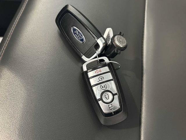 Certified 2025 Ford Expedition Active AWD/4WD image 32