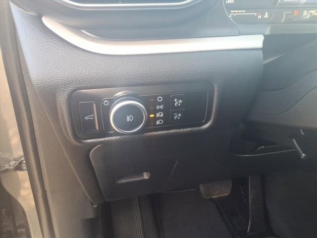 Certified 2023 Ford Explorer XLT w/ Equipment Group 202A image 17