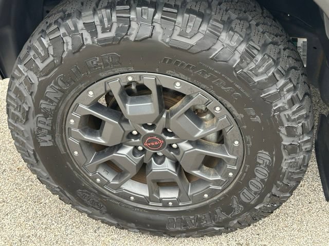 Used 2022 Nissan Frontier PRO-4X w/ Pro-4X Premium Package AWD/4WD image 8