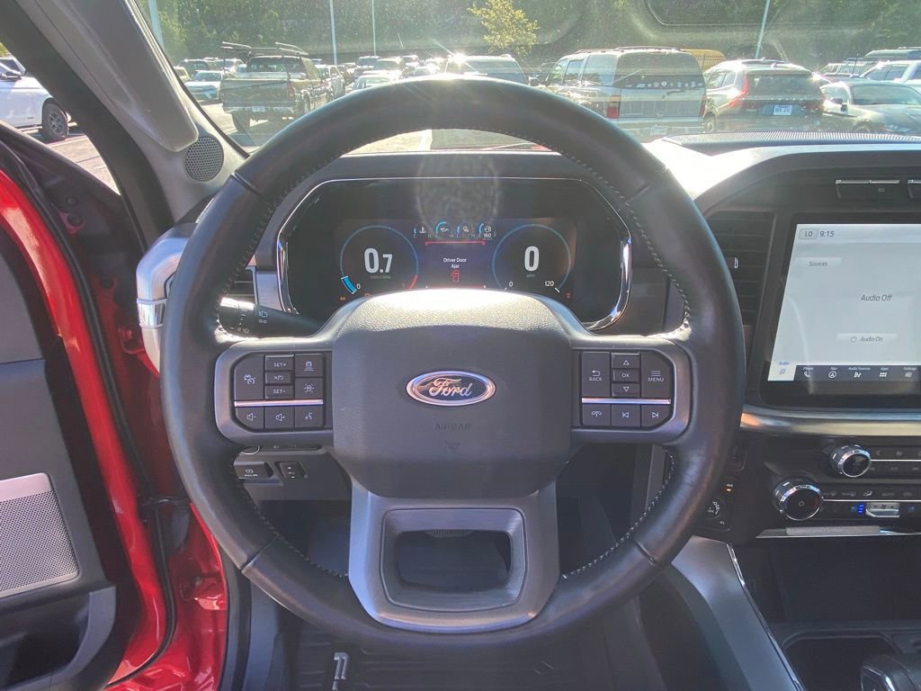 Certified 2022 Ford F150 Lariat w/ Equipment Group 502A High image 13