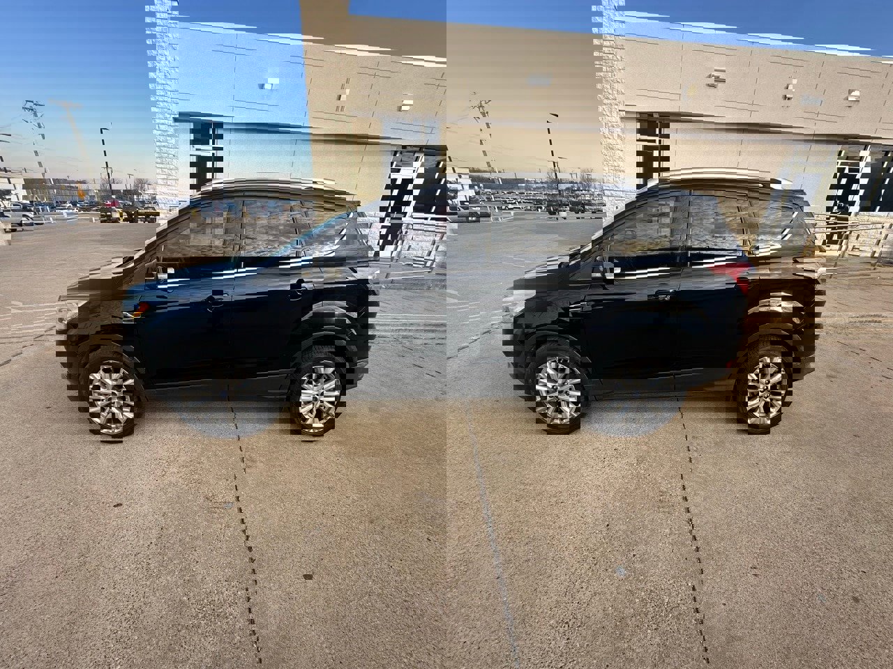 Certified 2017 Ford Escape Titanium w/ Equipment Group 301A image 4