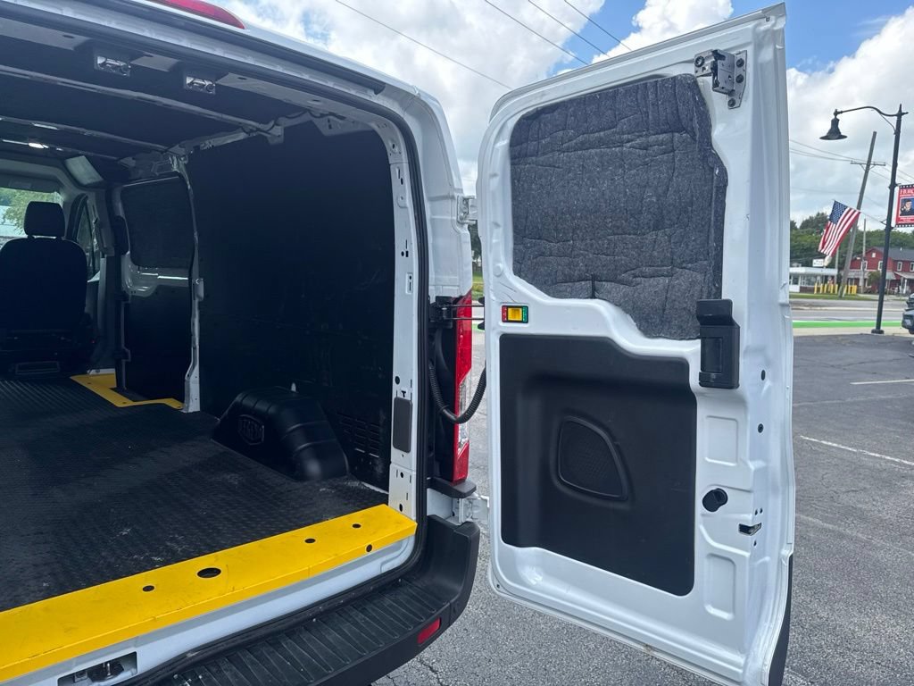 Certified 2025 Ford Transit 350 Low Roof AWD image 27
