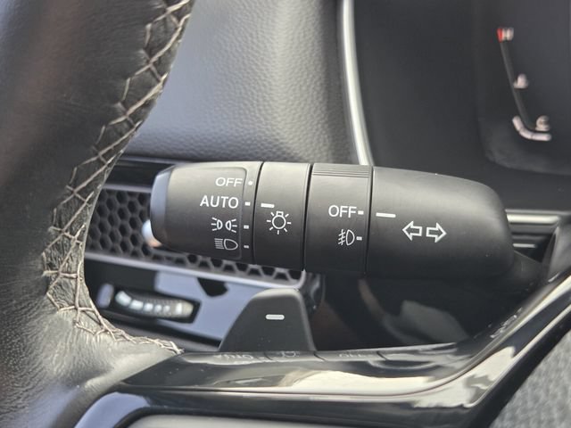 Used 2022 Honda Civic Touring image 30