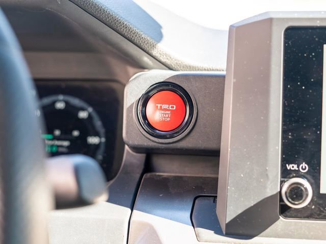 Used 2024 Toyota Tacoma TRD Sport image 30