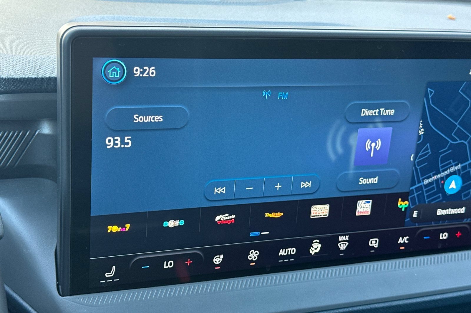 Certified 2025 Ford Maverick Lobo AWD/4WD image 16