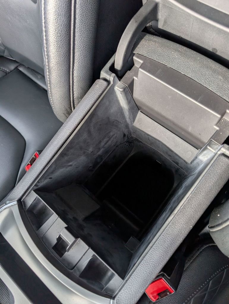 Certified 2024 Ford Edge Titanium image 38