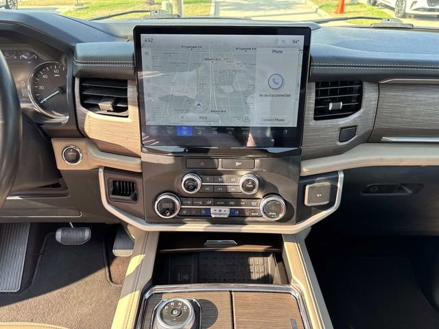 Certified 2023 Ford Expedition Limited image 25