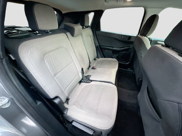 Certified 2022 Ford Escape SE w/ Cold Weather Package FWD image 32