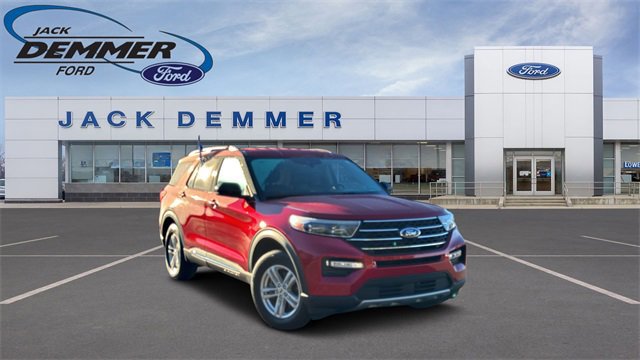 Certified 2023 Ford Explorer XLT w/ Equipment Group 202A image 7