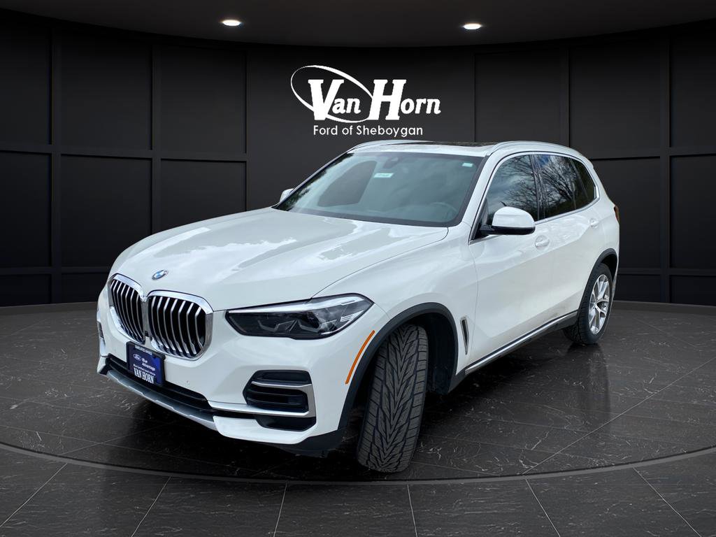 Used 2022 BMW X5 xDrive40i AWD/4WD image 3