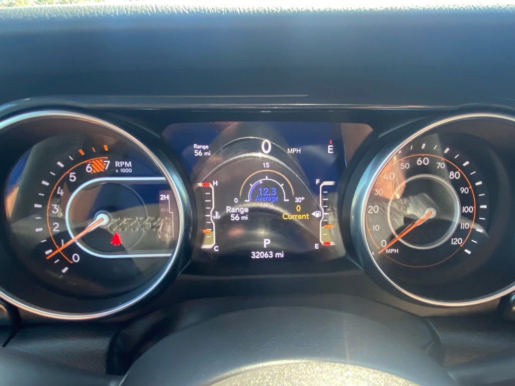 Used 2023 Jeep Wrangler Sahara AWD/4WD image 14