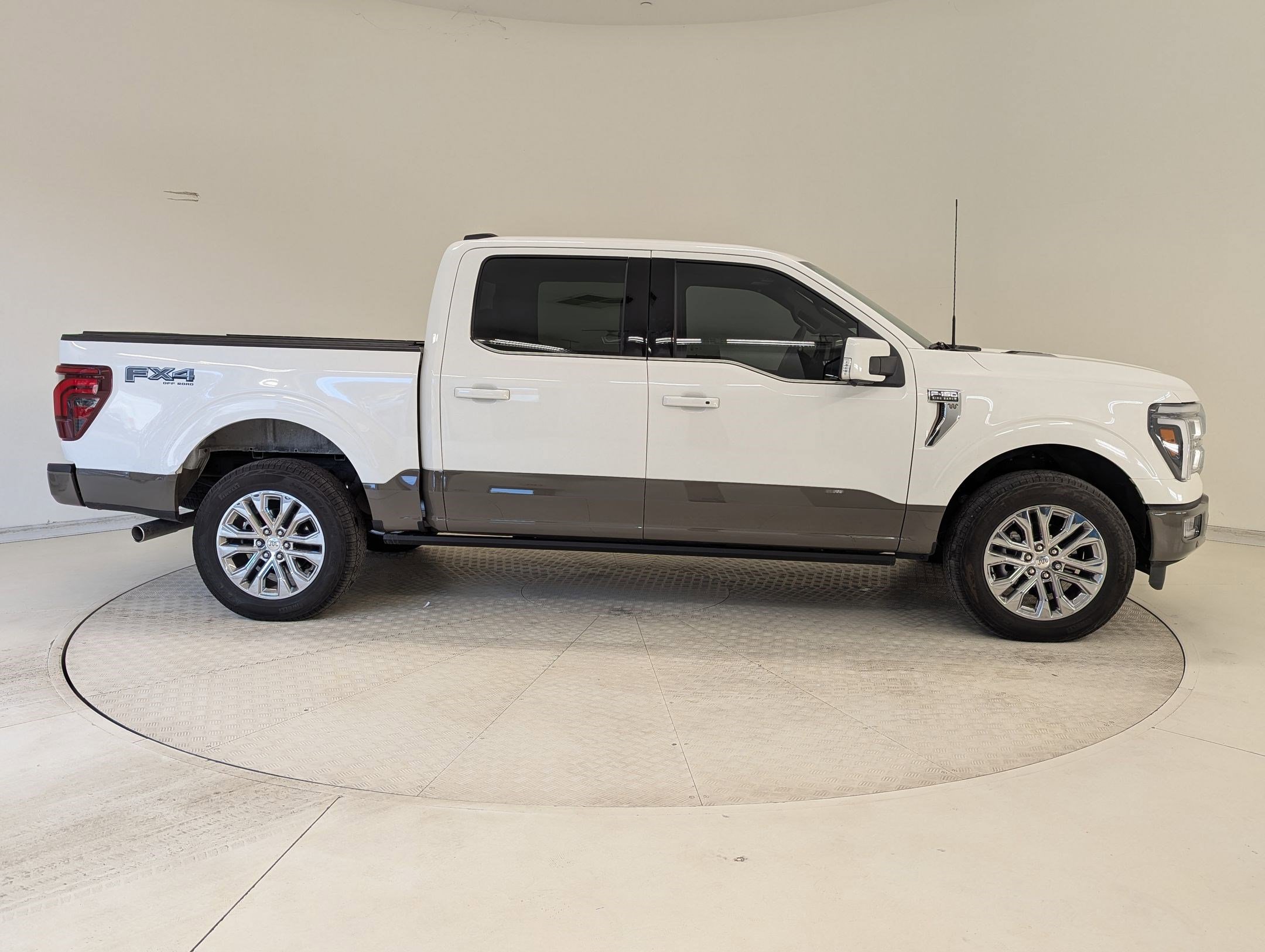 Certified 2025 Ford F150 King Ranch w/ FX4 Off-Road Package image 6