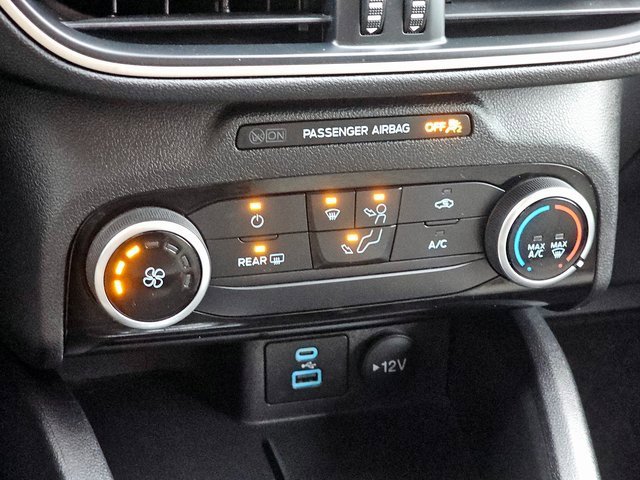 Certified 2022 Ford Escape SE image 27