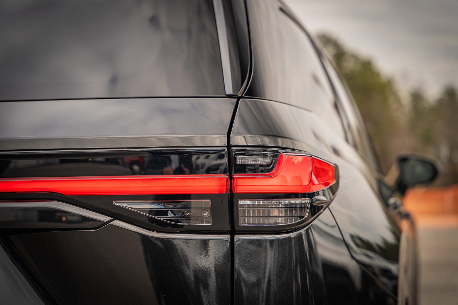 Used 2025 Lexus TX 500h 500h F SPORT Premium image 18