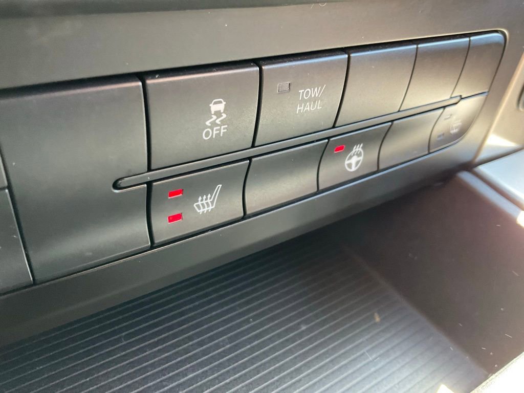 Used 2018 RAM 2500 Big Horn image 11