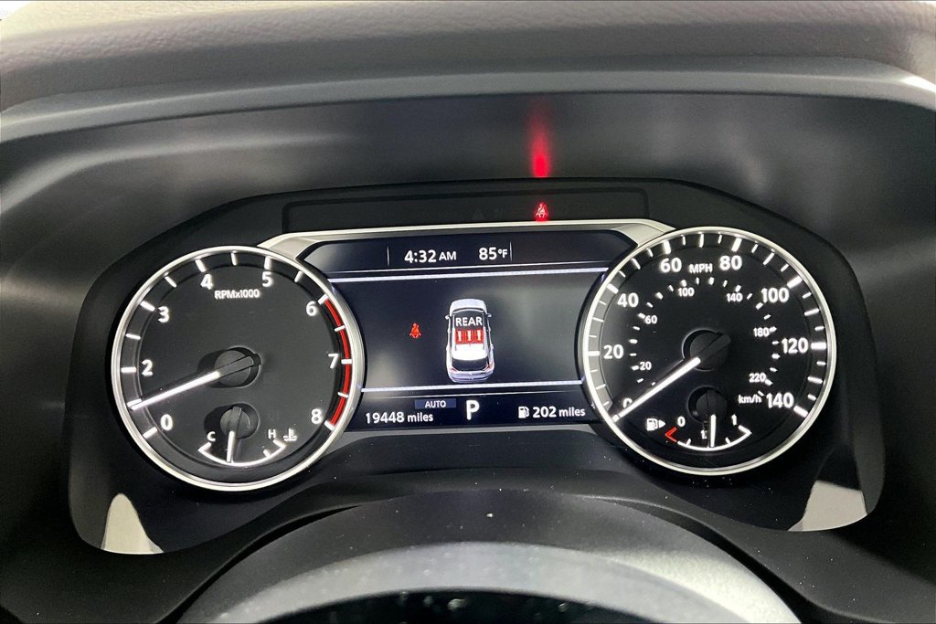 Used 2023 Nissan Rogue SV AWD/4WD image 20
