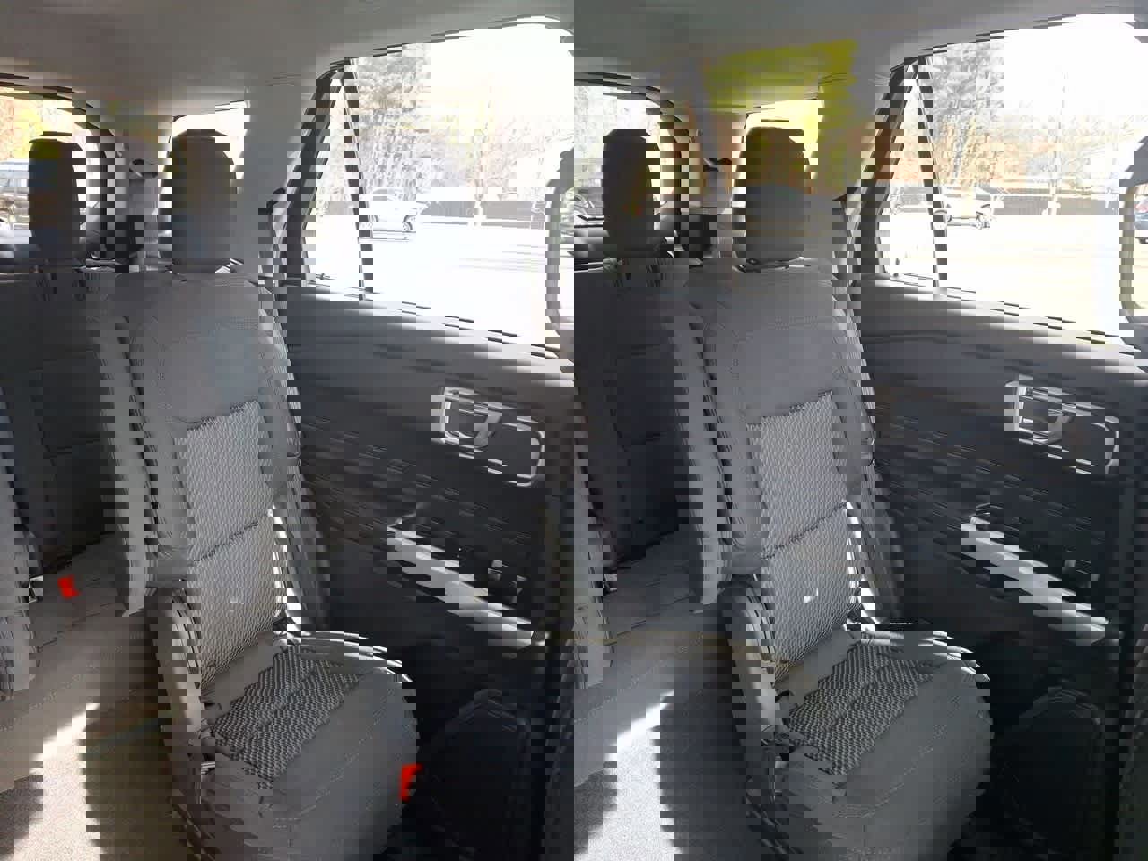 Certified 2024 Ford Explorer XLT image 14