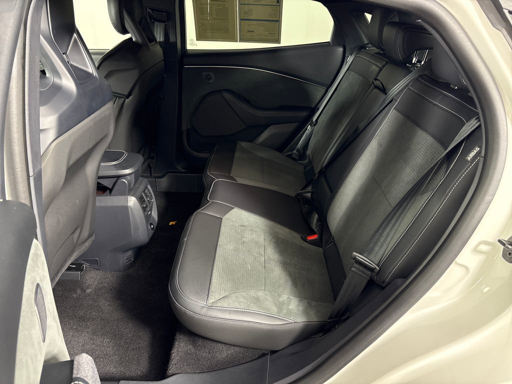 Certified 2025 Ford Mustang Mach-E GT image 27