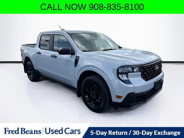 Certified 2025 Ford Maverick XLT w/ XLT Luxury Package AWD/4WD image 1