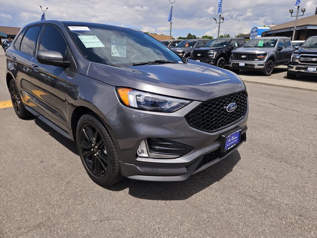 Certified 2024 Ford Edge ST-Line w/ Class II Trailer Tow Package AWD/4WD image 7