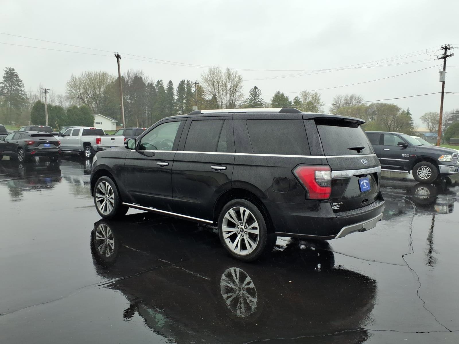 Certified 2021 Ford Expedition Limited AWD/4WD image 3