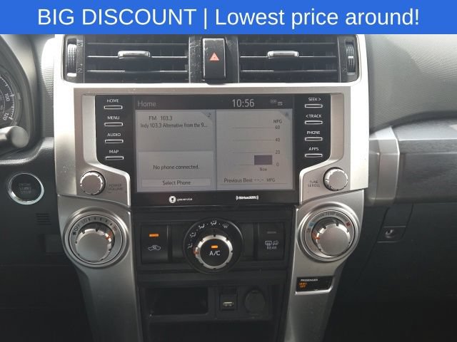 Used 2021 Toyota 4Runner SR5 AWD/4WD image 31