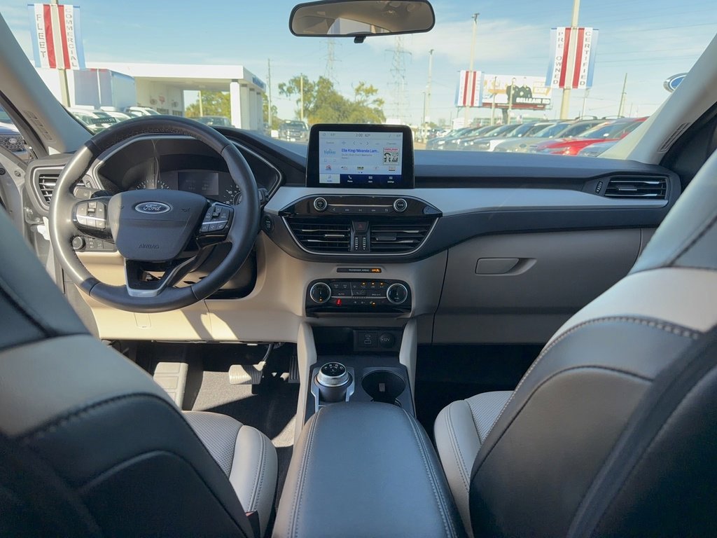 Certified 2022 Ford Escape SEL image 27
