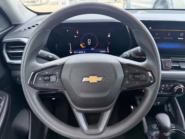 Used 2025 Chevrolet TrailBlazer LT AWD/4WD image 15