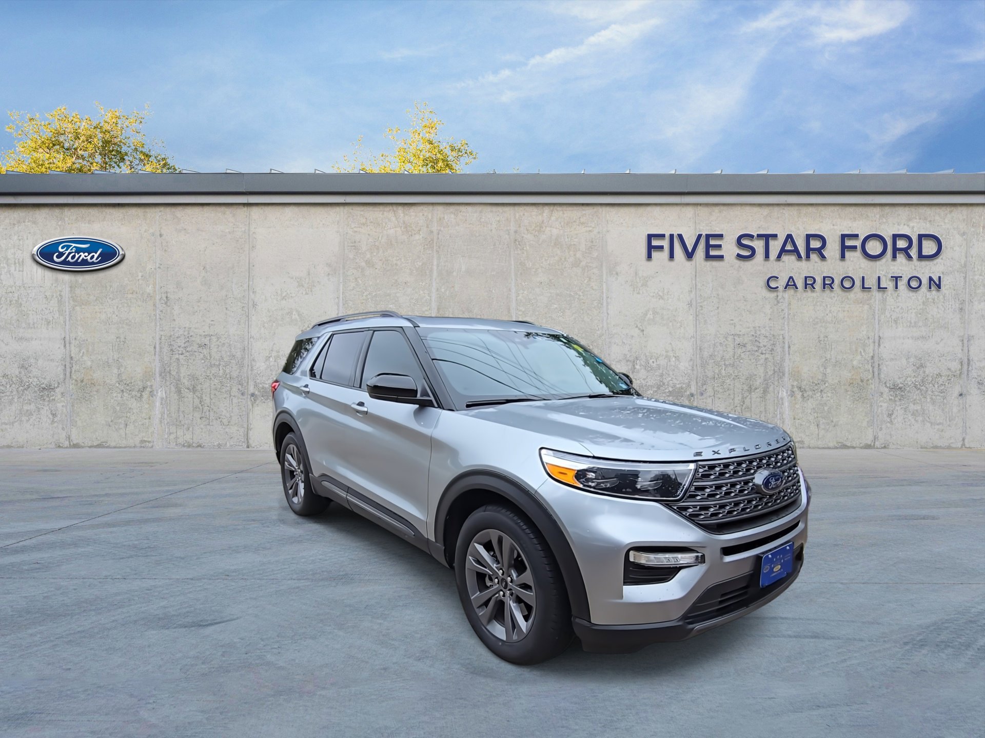 Certified 2022 Ford Explorer XLT w/ Equipment Group 202A