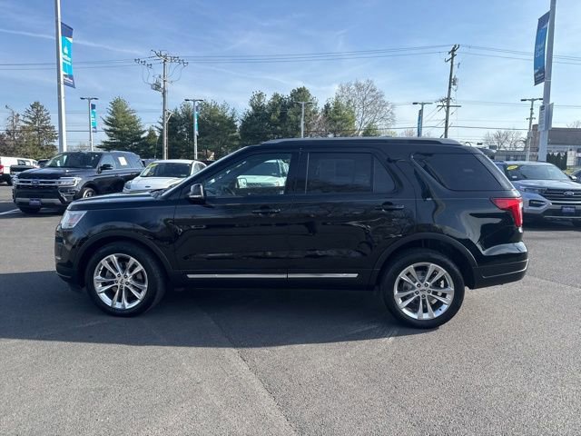 Certified 2018 Ford Explorer XLT w/ Equipment Group 202A image 2