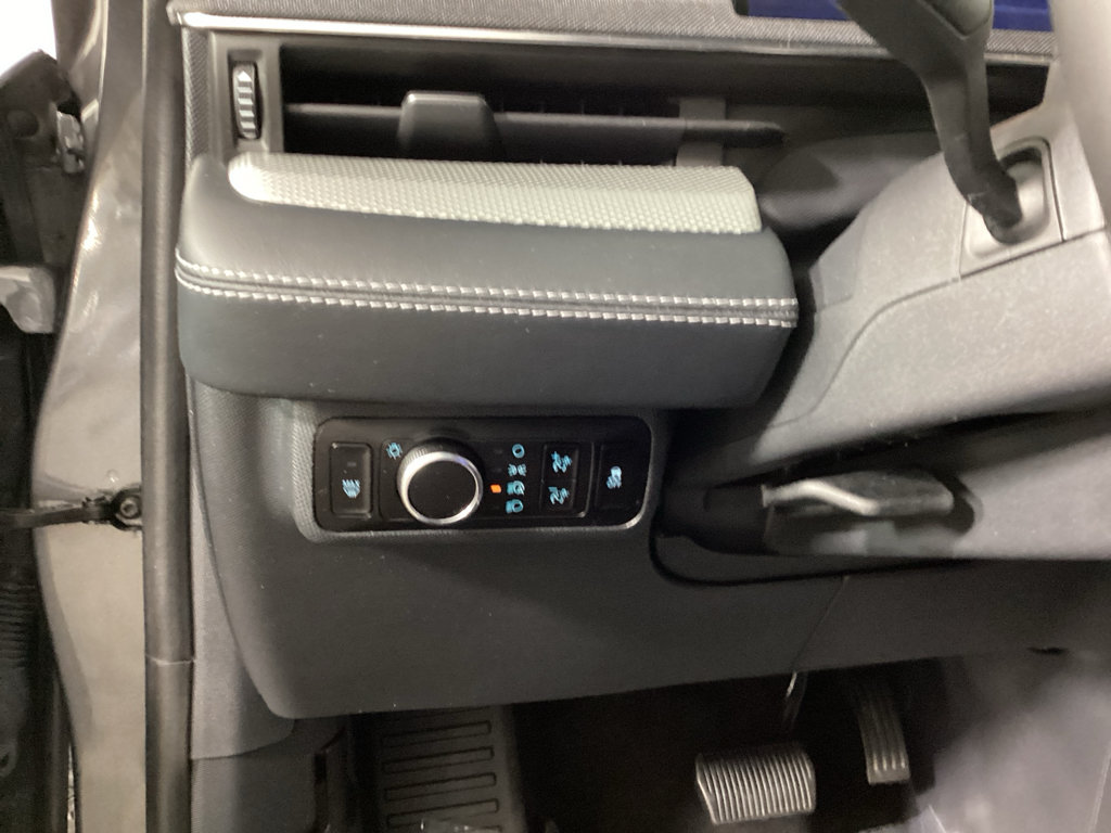 Certified 2023 Ford Mustang Mach-E Select AWD/4WD image 23