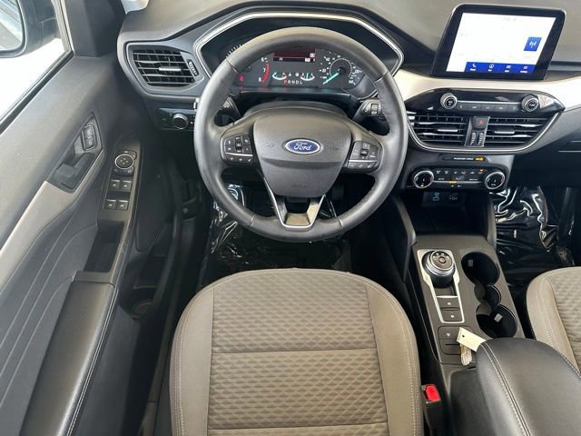 Certified 2022 Ford Escape SE w/ SE Sport Appearance Package image 10