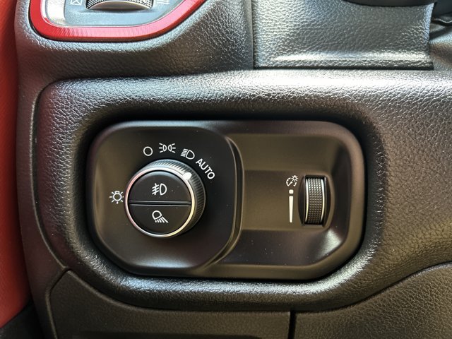 Used 2022 RAM 1500 Rebel AWD/4WD image 30