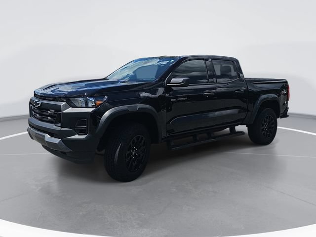 Used 2025 Chevrolet Colorado Trail Boss AWD/4WD image 7