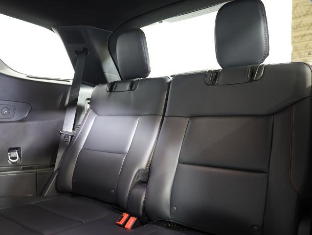 Certified 2025 Ford Explorer ST-Line image 12