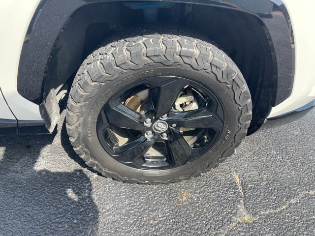 Used 2020 Toyota RAV4 XSE AWD/4WD image 10