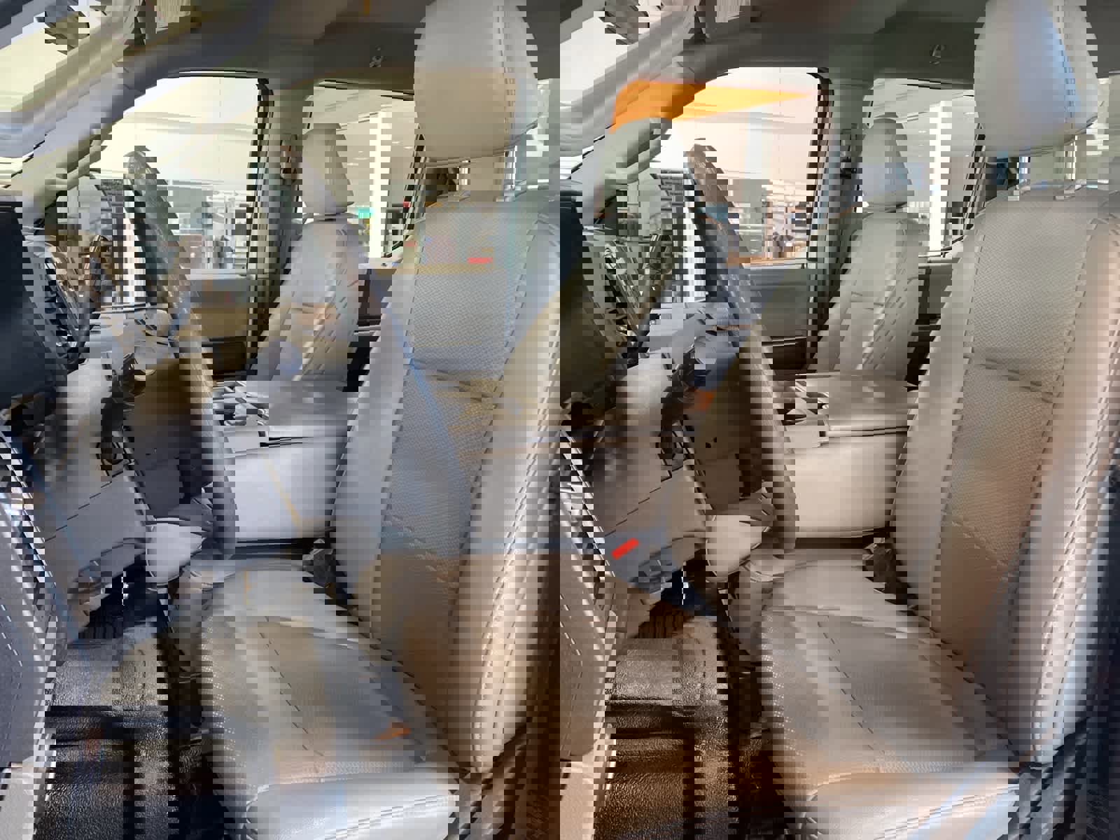 Certified 2022 Ford F350 XL w/ Power Equipment Group image 11